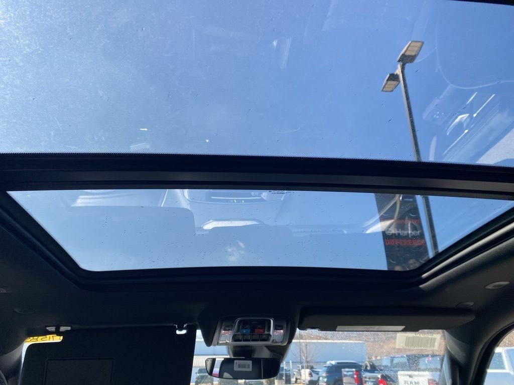 2026 RAM 1500 RAM 1500 LARAMIE CREW CAB 4X4 5'7' BOX