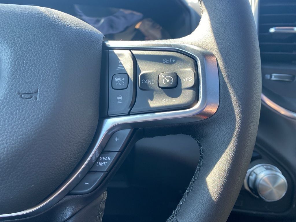 2026 RAM 1500 RAM 1500 LARAMIE CREW CAB 4X4 5'7' BOX