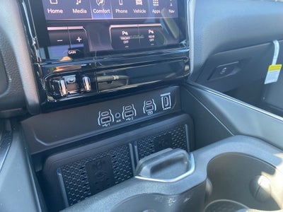 2026 RAM 1500 RAM 1500 LARAMIE CREW CAB 4X4 5'7' BOX