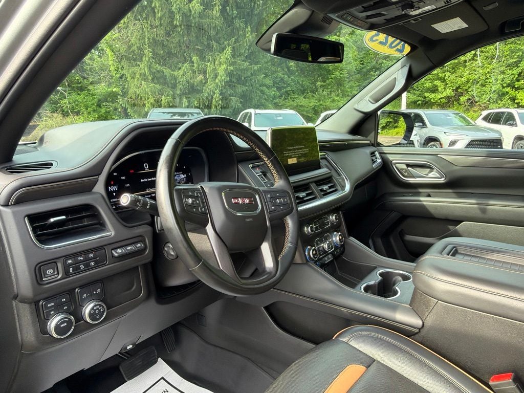 2023 GMC Yukon XL AT4