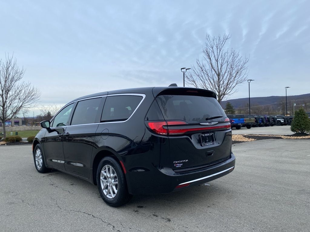 2026 Chrysler Pacifica PACIFICA SELECT