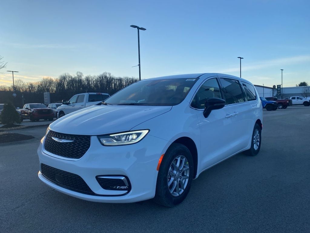 2026 Chrysler Pacifica PACIFICA SELECT