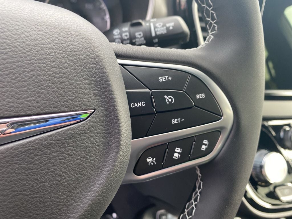 2026 Chrysler Voyager VOYAGER LX