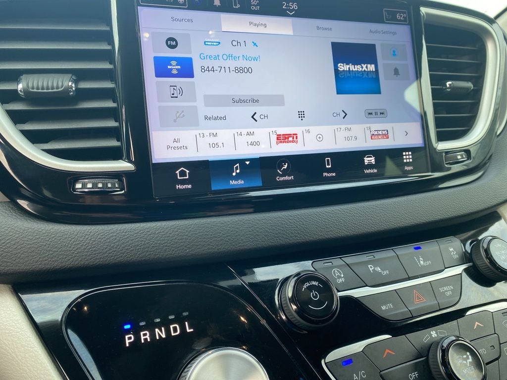 2026 Chrysler Voyager VOYAGER LX