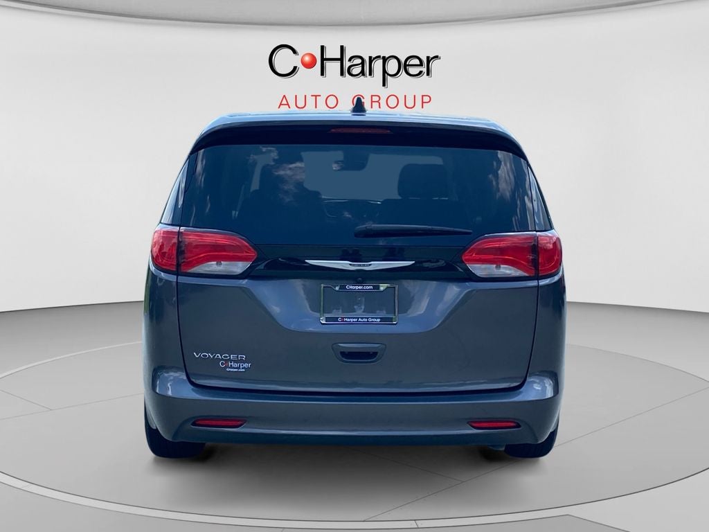 2023 Chrysler Voyager LX