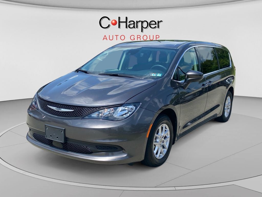 2023 Chrysler Voyager LX