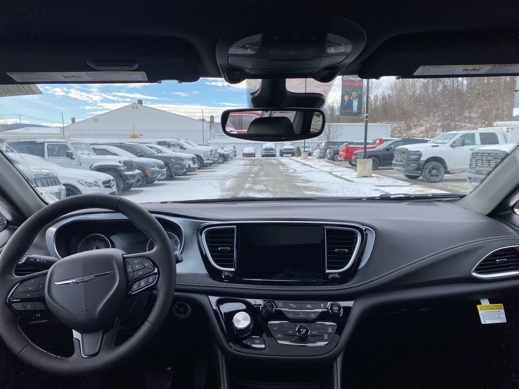 2026 Chrysler Pacifica PACIFICA LIMITED AWD