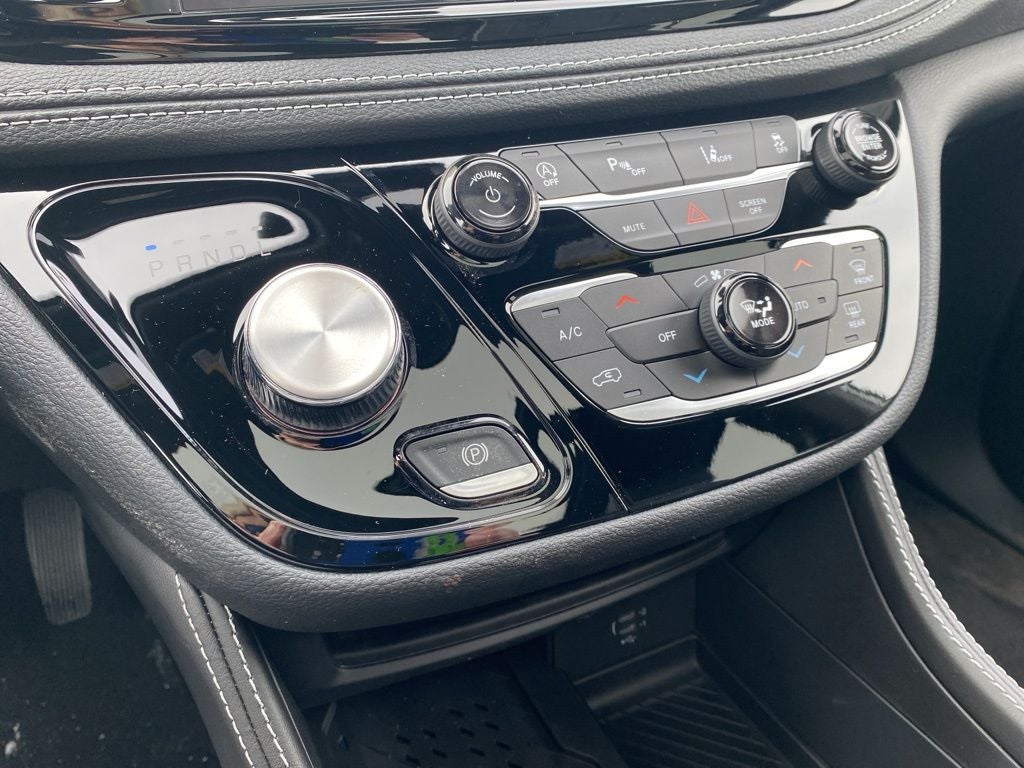 2026 Chrysler Pacifica PACIFICA LIMITED AWD