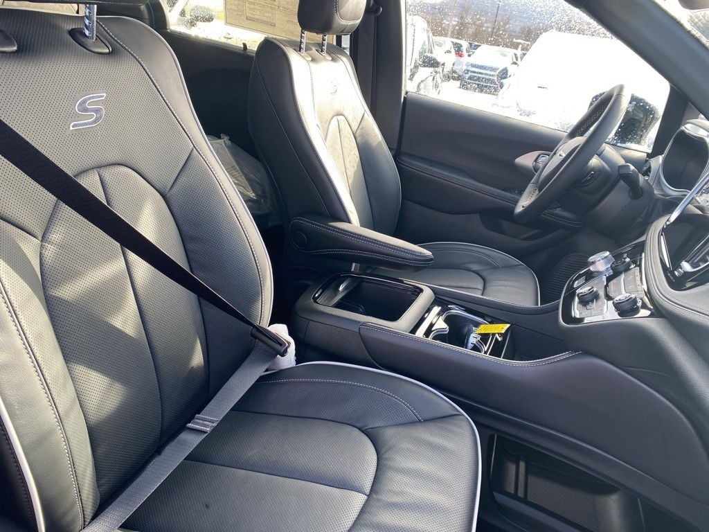 2026 Chrysler Pacifica PACIFICA LIMITED AWD