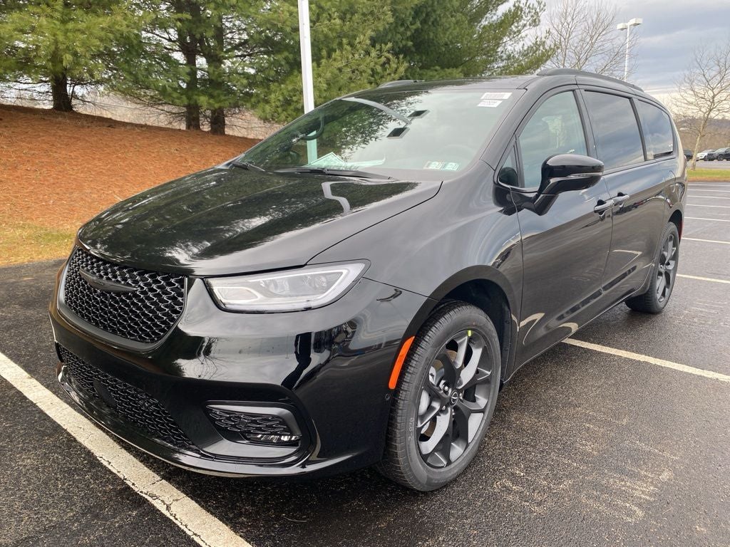 2026 Chrysler Pacifica Limited
