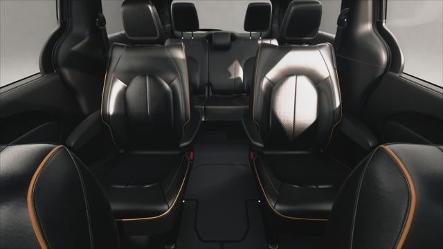 2027 Chrysler Pacifica Limited
