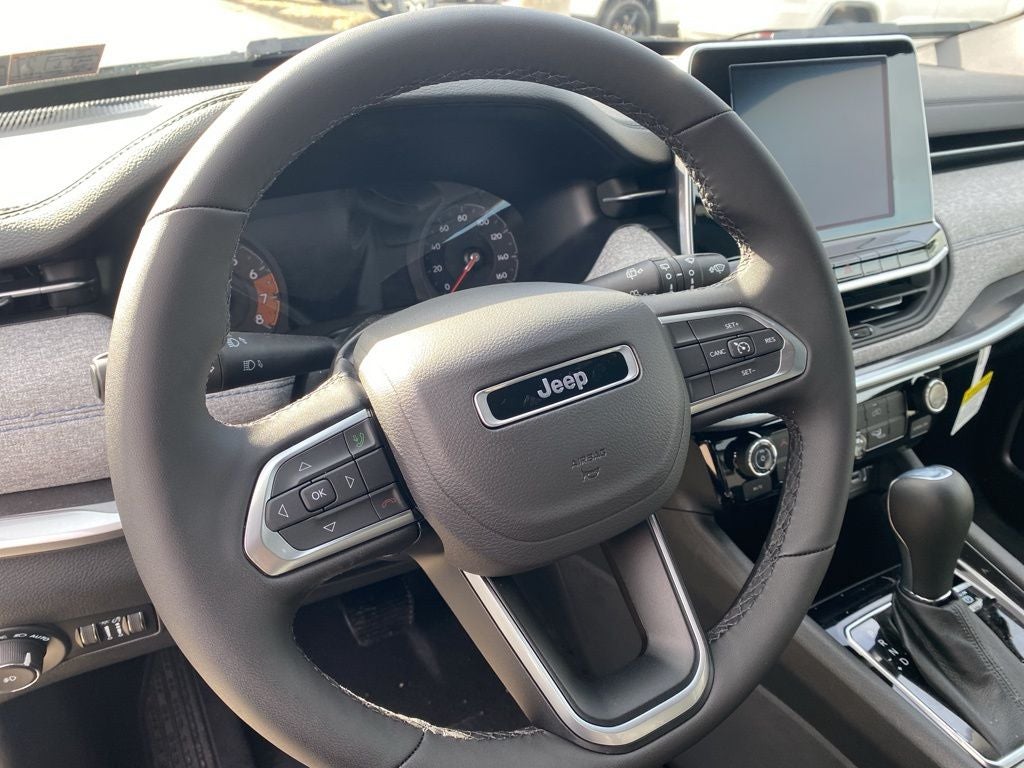 2026 Jeep Compass COMPASS LATITUDE 4X4