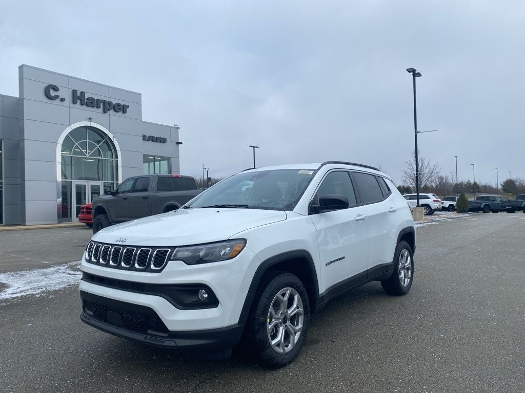 2026 Jeep Compass COMPASS LATITUDE 4X4