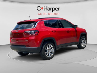 2023 Jeep Compass Latitude Lux