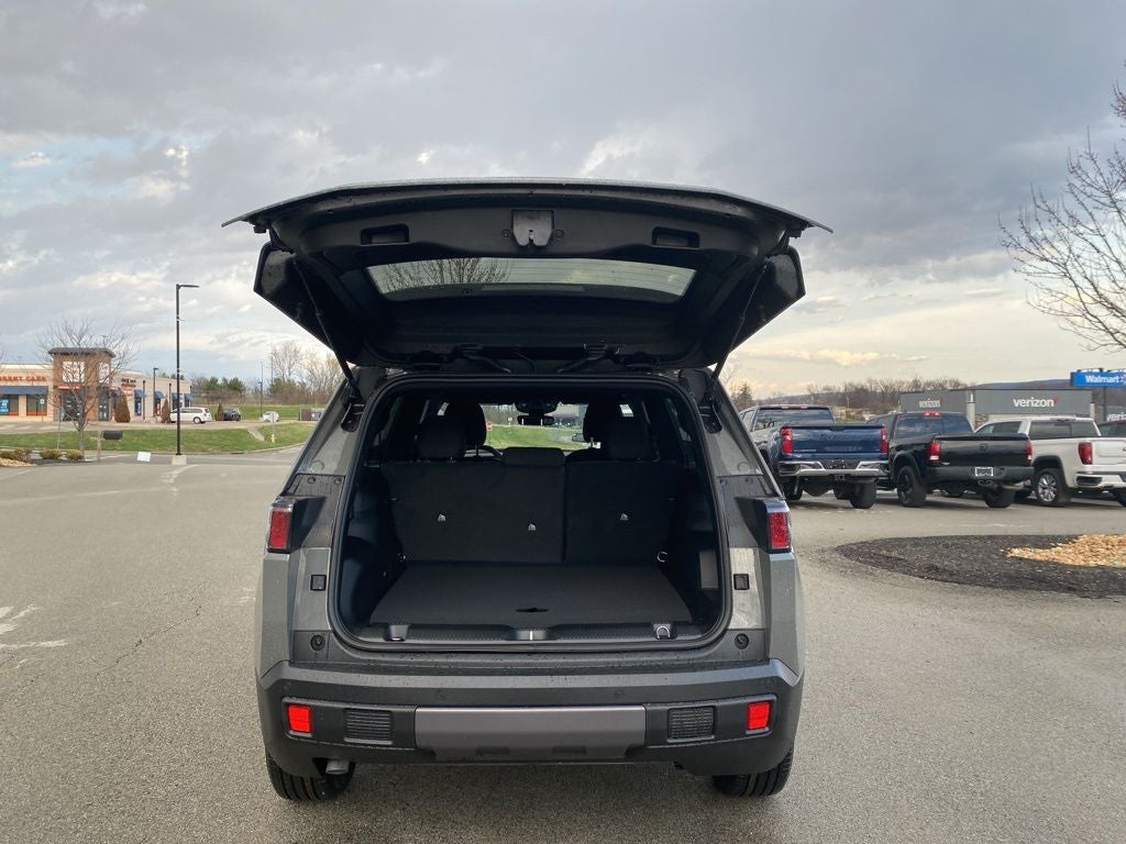 2026 Jeep Cherokee CHEROKEE LAREDO 4X4