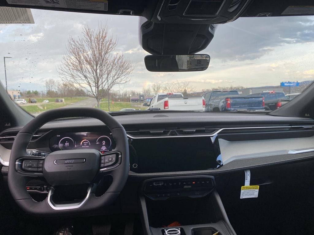 2026 Jeep Cherokee CHEROKEE LAREDO 4X4