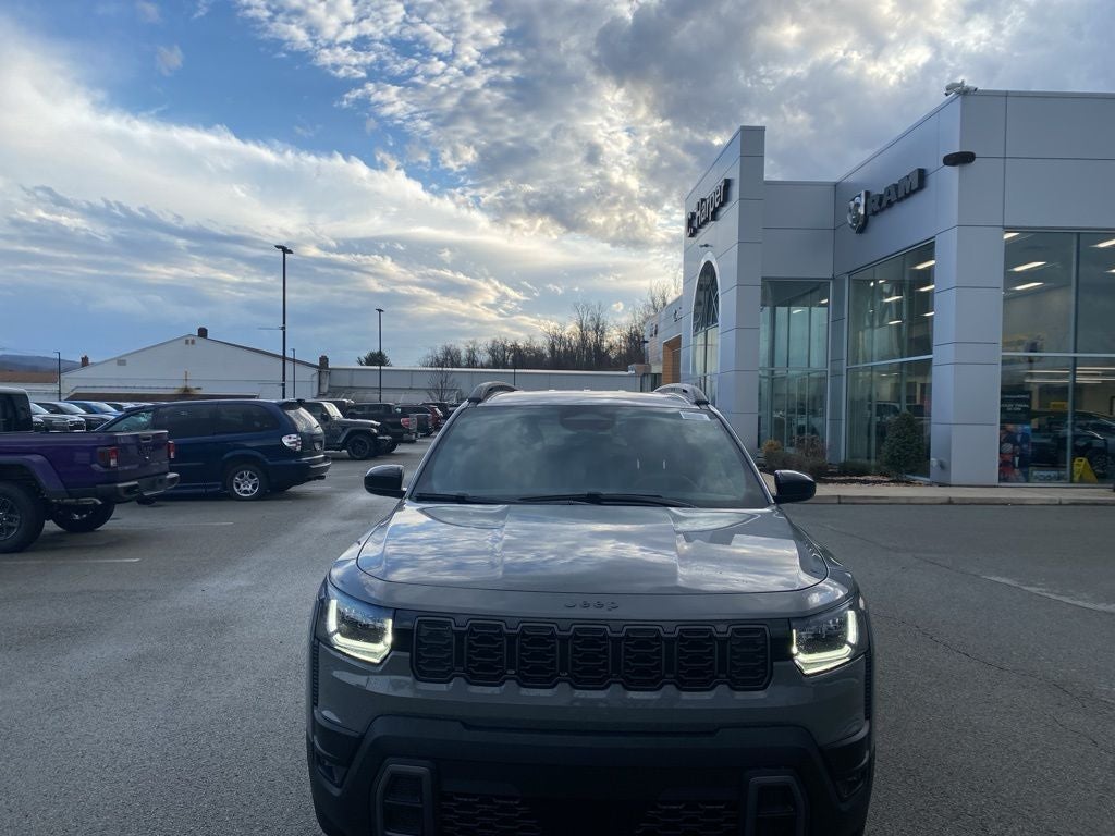 2026 Jeep Cherokee CHEROKEE LAREDO 4X4