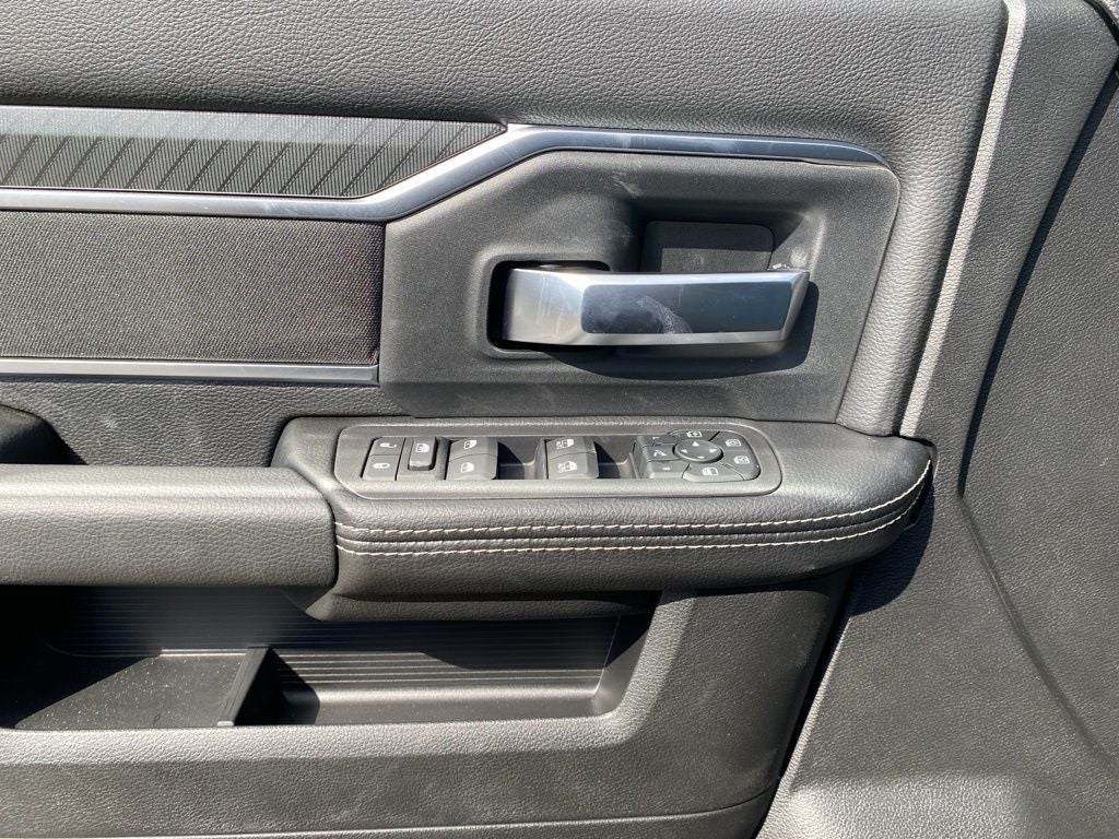 2026 RAM 3500 RAM 3500 BIG HORN CREW CAB 4X4 6'4' BOX