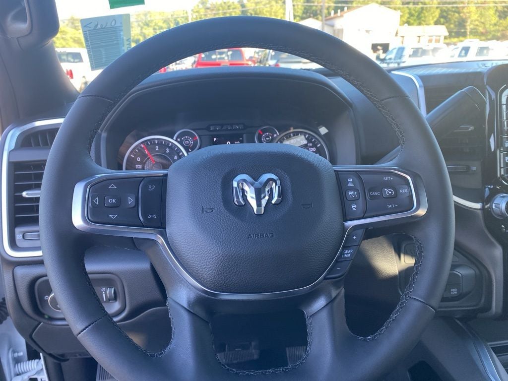 2026 RAM 3500 RAM 3500 BIG HORN CREW CAB 4X4 6'4' BOX