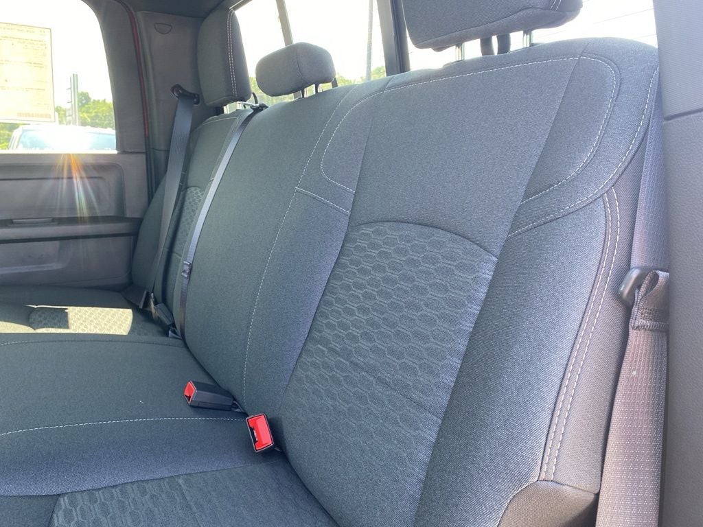 2025 RAM 2500 RAM 2500 TRADESMAN CREW CAB 4X4 6'4' BOX