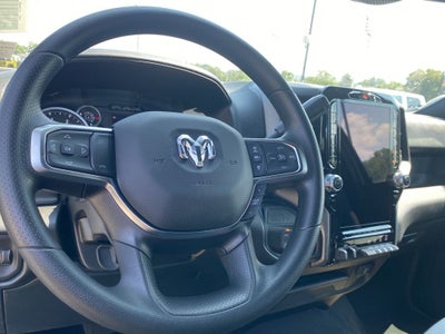 2025 RAM 2500 RAM 2500 TRADESMAN CREW CAB 4X4 6'4' BOX