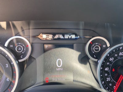 2025 RAM 2500 RAM 2500 TRADESMAN CREW CAB 4X4 6'4' BOX