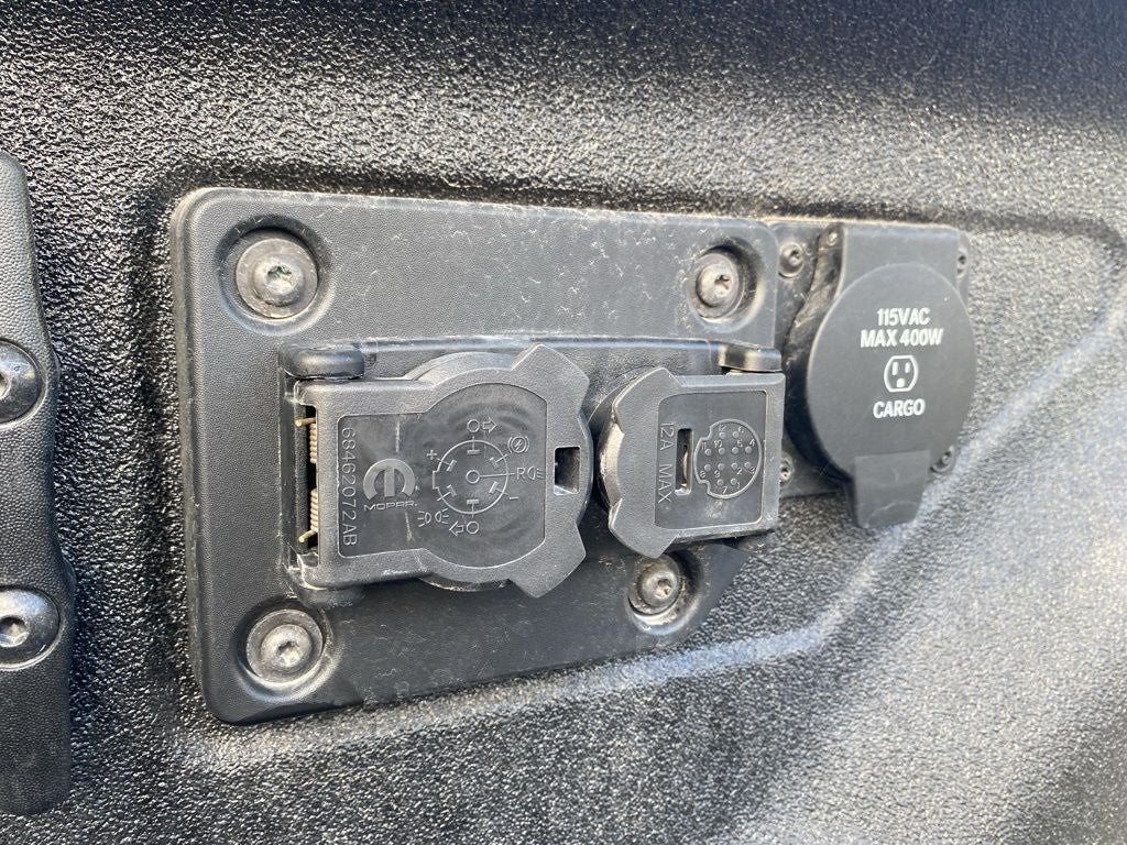 2026 RAM 2500 RAM 2500 LARAMIE CREW CAB 4X4 6'4' BOX