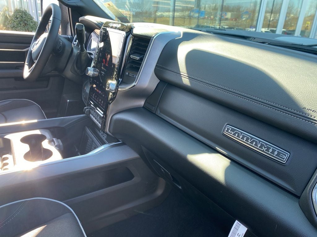 2026 RAM 2500 RAM 2500 LARAMIE CREW CAB 4X4 6'4' BOX