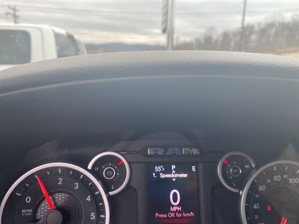 2026 RAM 1500 RAM 1500 BIG HORN CREW CAB 4X4 5'7' BOX