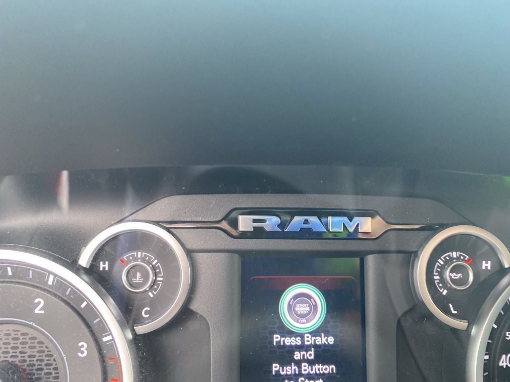 2026 RAM 1500 RAM 1500 BIG HORN CREW CAB 4X4 5'7' BOX