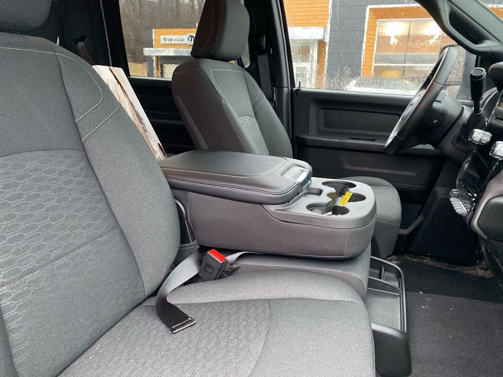 2026 RAM 2500 RAM 2500 TRADESMAN CREW CAB 4X4 6'4' BOX