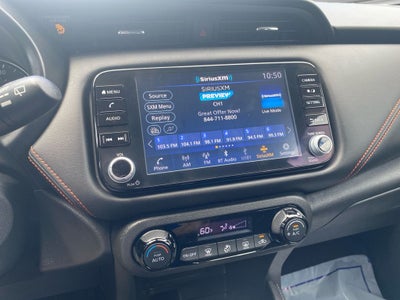 2021 Nissan Kicks SR