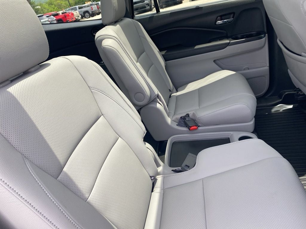 2022 Honda Pilot Elite