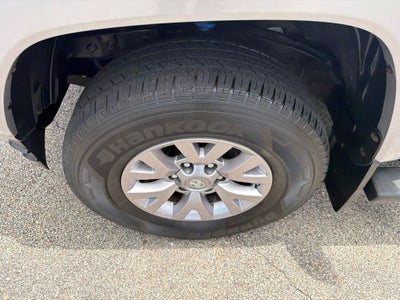 2017 Toyota Tacoma SR5