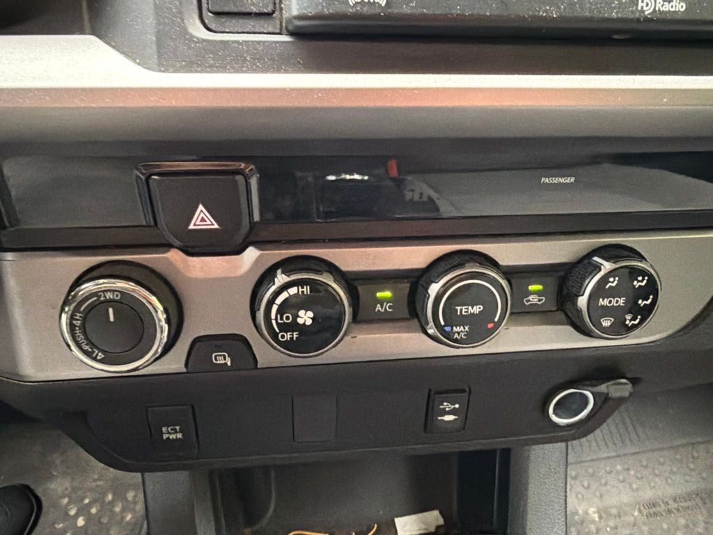 2017 Toyota Tacoma SR5