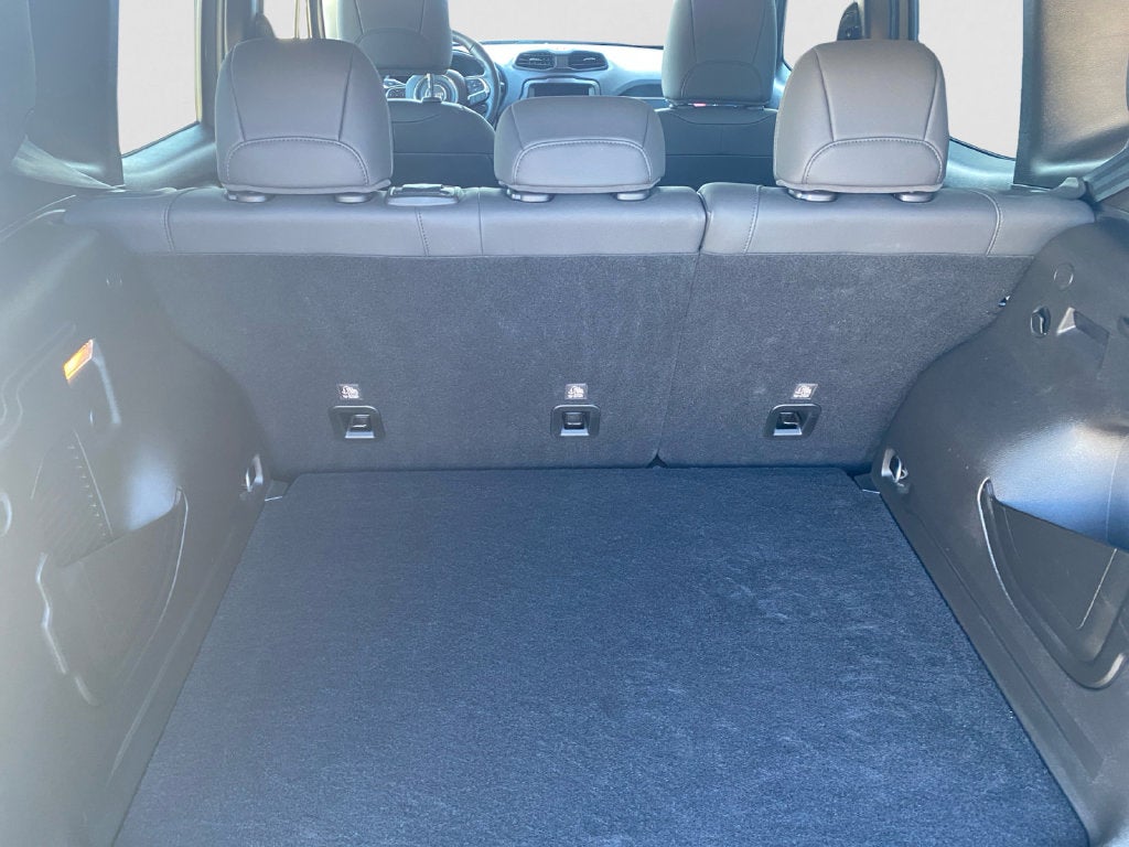 2023 Jeep Renegade Trailhawk