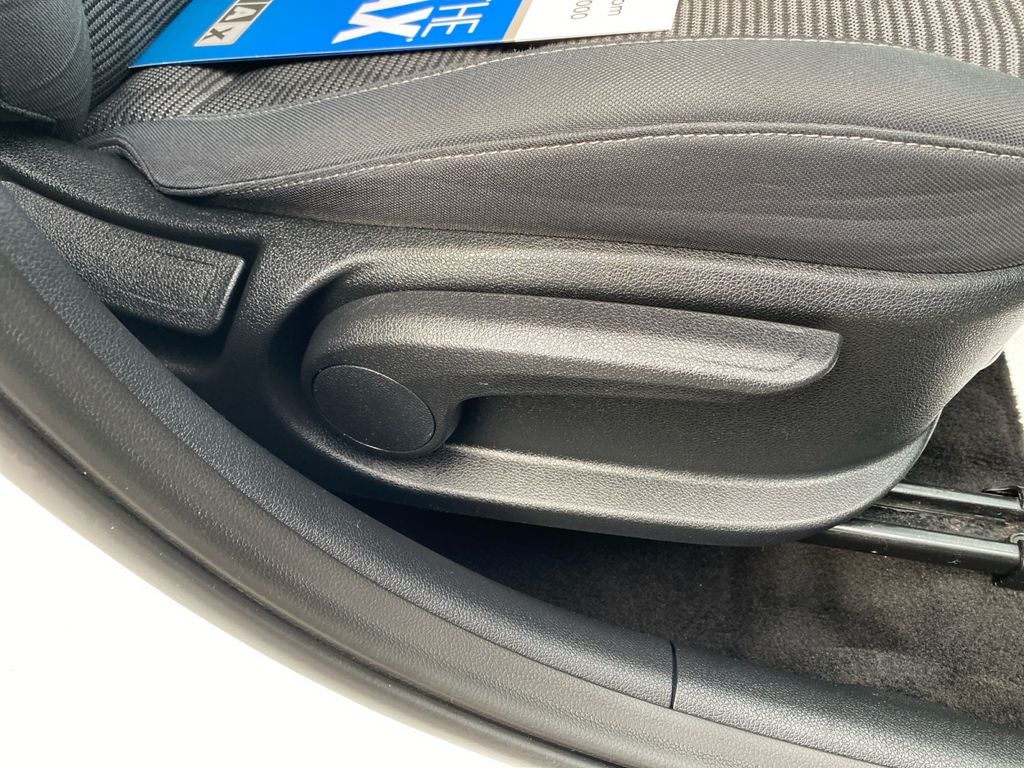 2020 Kia Niro LX