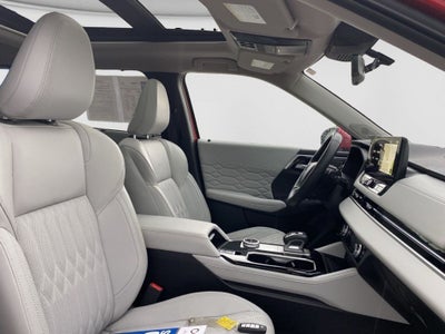 2025 Mitsubishi Outlander SEL