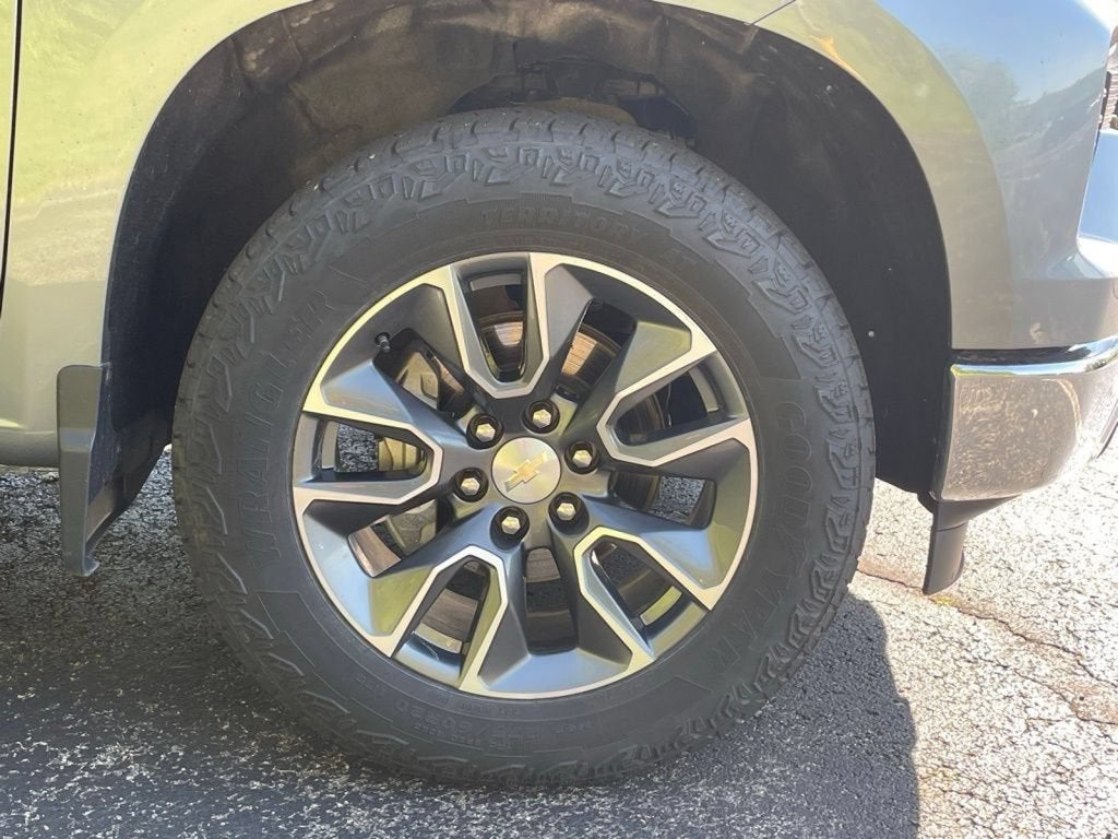 2023 Chevrolet Silverado 1500 LT (2FL)