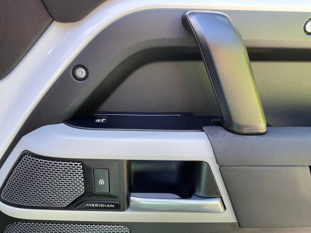 2023 Land Rover Defender 110 S