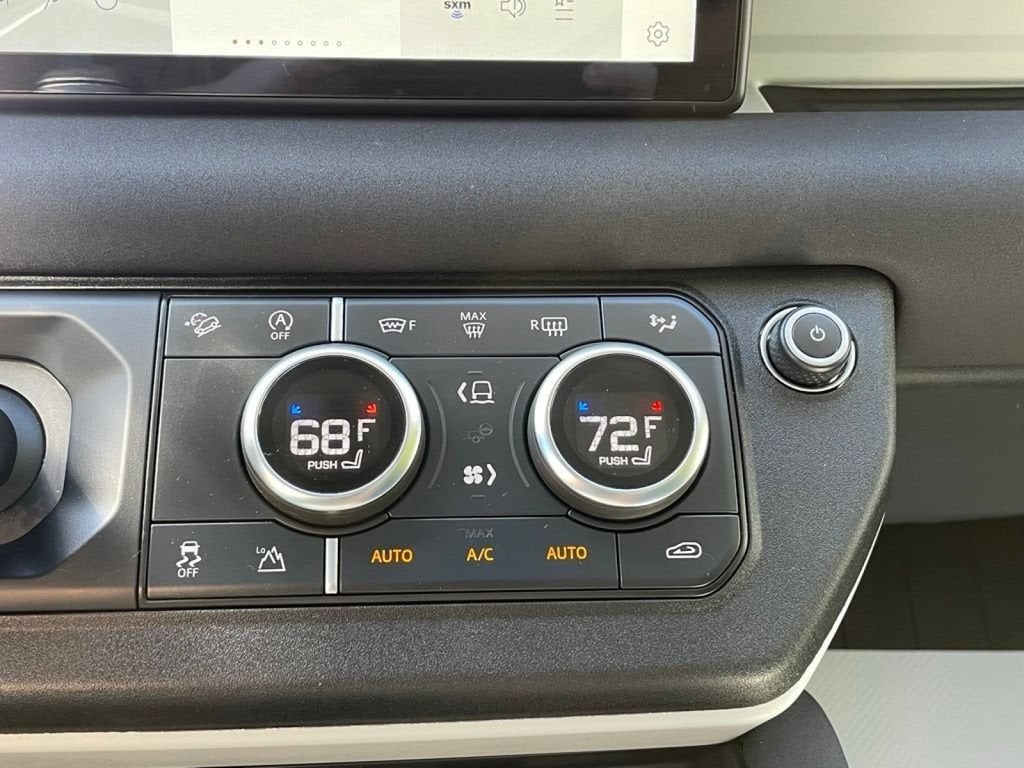 2023 Land Rover Defender 110 S