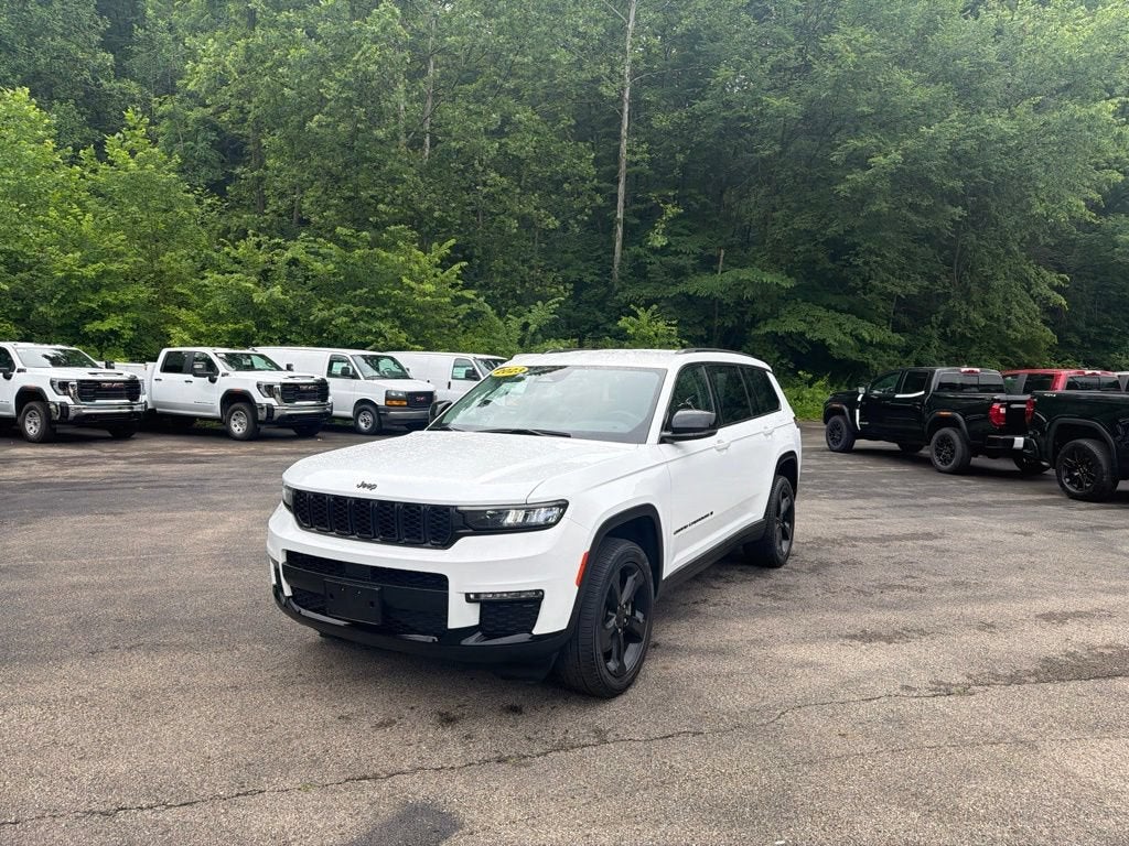 2023 Jeep Grand Cherokee L Limited 4x4