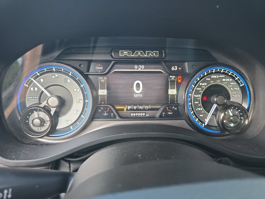 2022 RAM 1500 Limited Crew Cab 4x4 5'7" Box