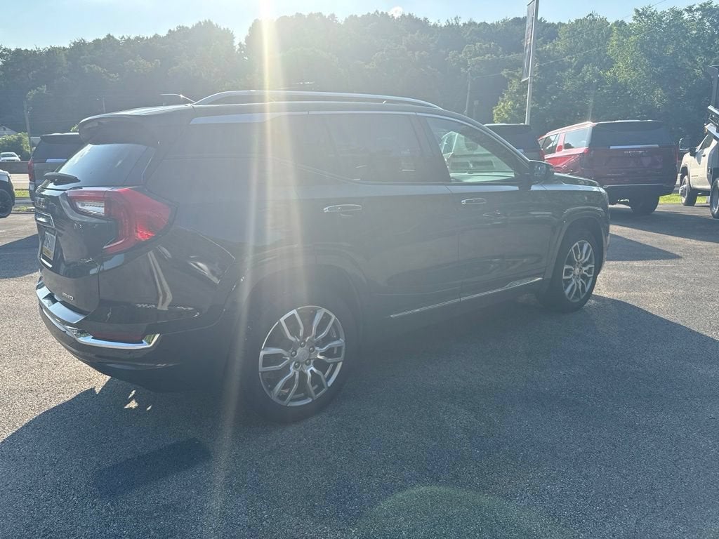 2023 GMC Terrain Denali