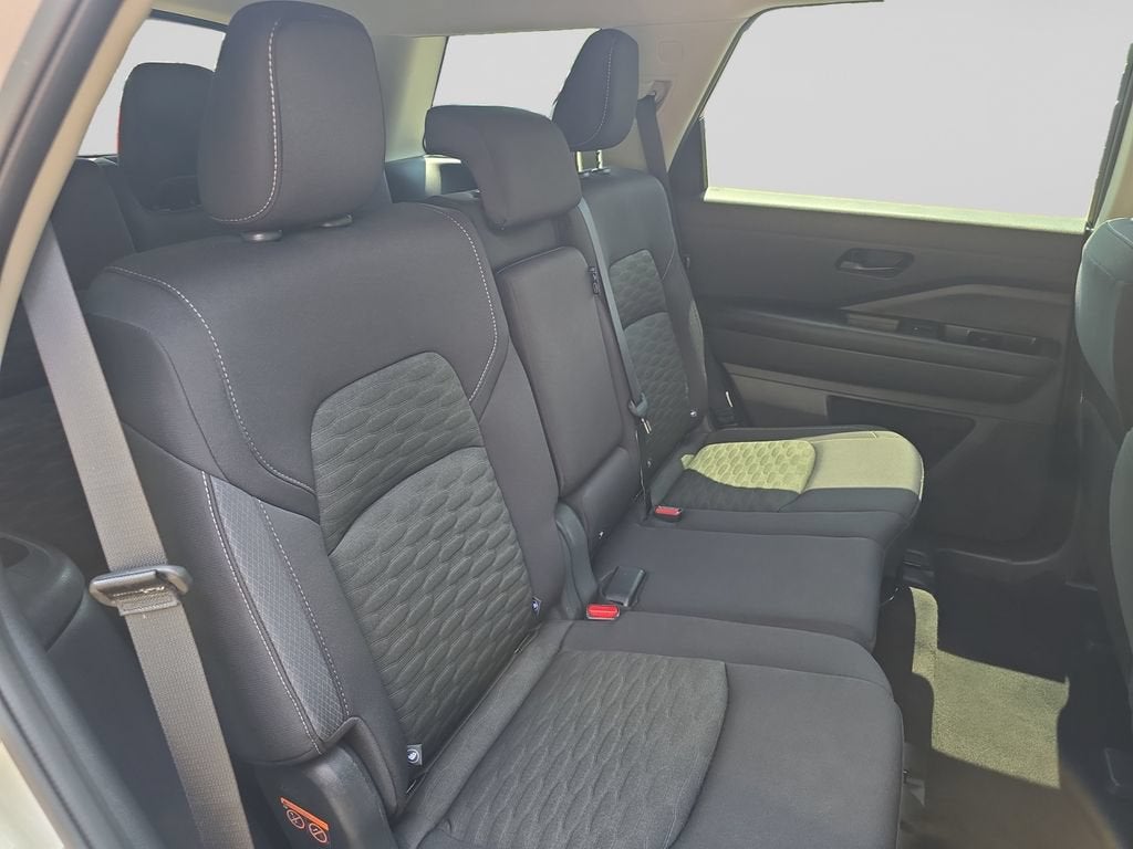 2023 Nissan Pathfinder SV 4WD