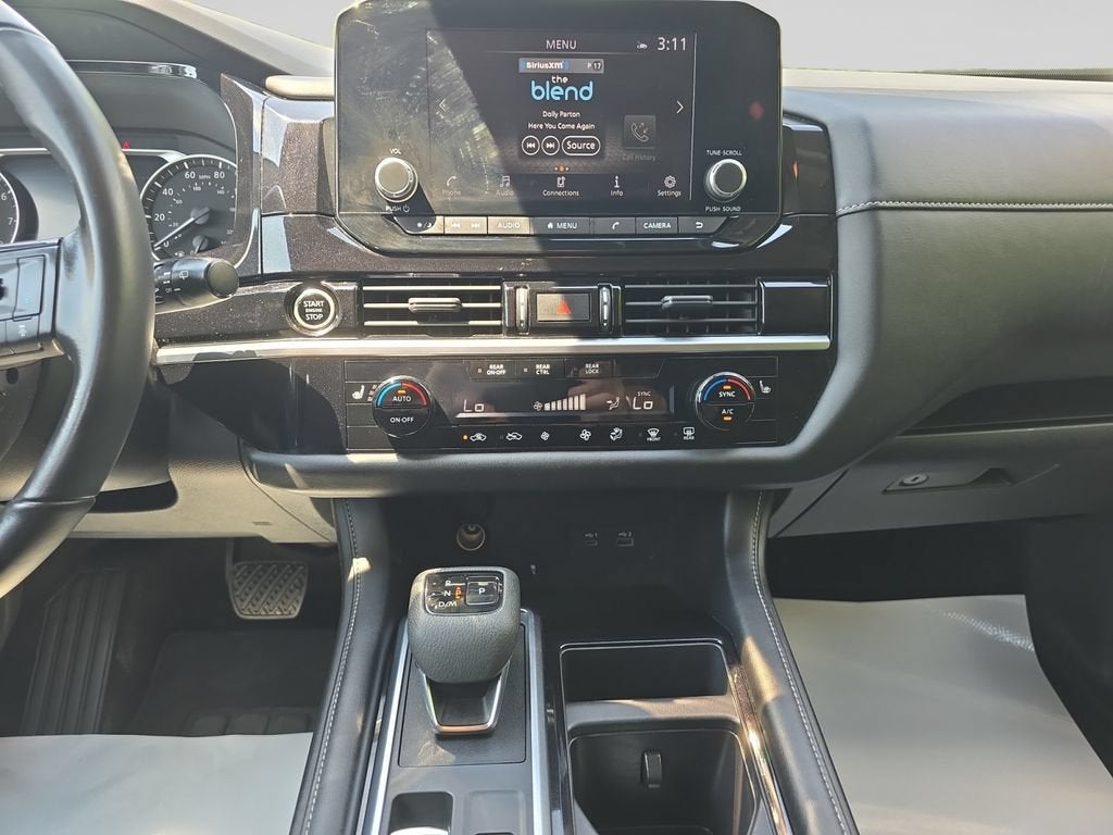 2023 Nissan Pathfinder SV 4WD