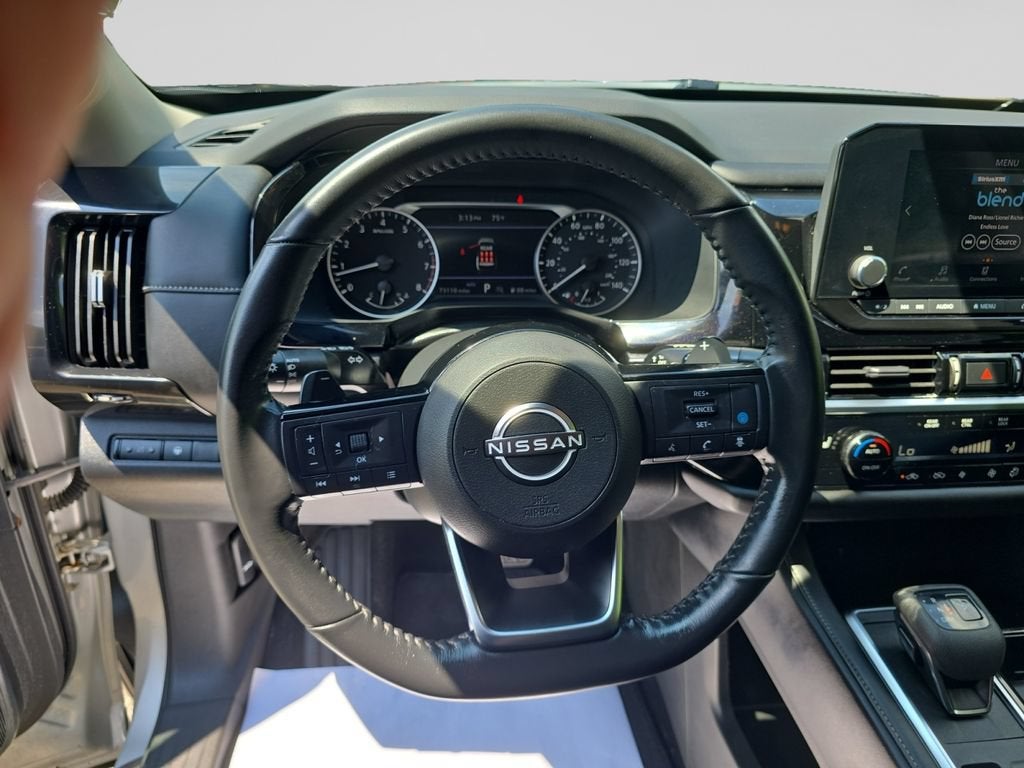 2023 Nissan Pathfinder SV 4WD