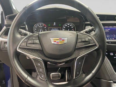 2025 Cadillac XT5 Sport