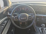 2022 Kia Carnival LX