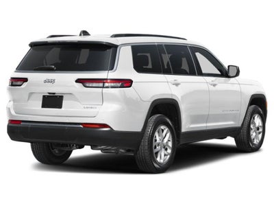 2027 Jeep Grand Cherokee Laredo Altitude